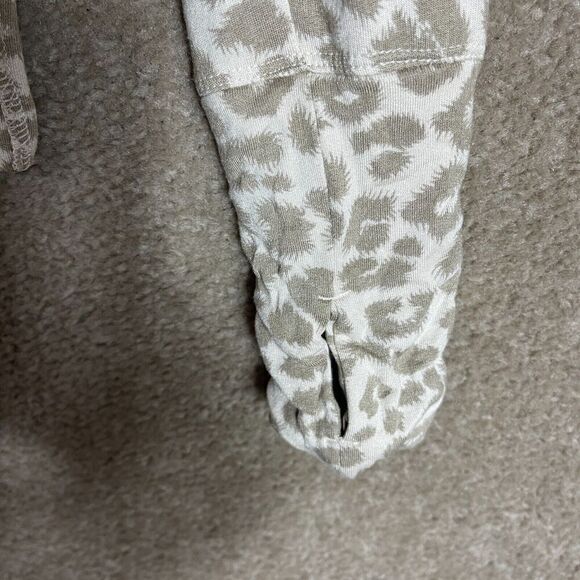 Glyder Lounge Sweatshirt Womens Medium Oatmilk Leopard Print Crewneck Thumbholes - Picture 6 of 12